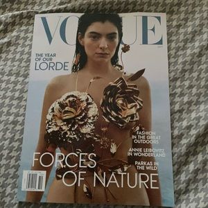 Vogue October 2021 Issue Lorde Cover